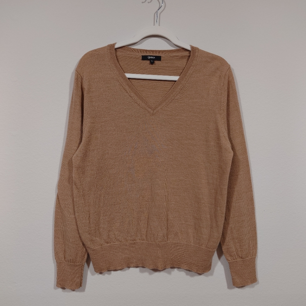 Quince 100% Merino Wool Sweater Camel V Neck Size L Soft Minimalist
